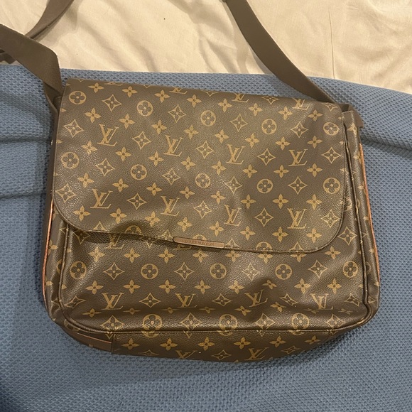 Unisex LV messenger - Picture 1 of 4